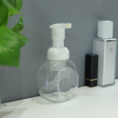 Chiếc chai phun bọt trắng 50ml thực tế thuận tiện cho bất kỳ thiết lập