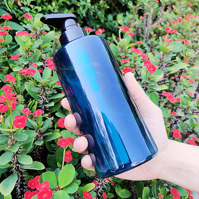 Vật liệu cổ áo PE chai kem nhựa 30ml 50ml 60ml với mẫu được cung cấp