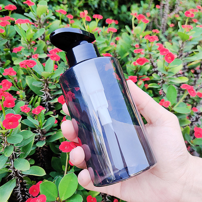 Vật liệu cổ áo PE chai kem nhựa 30ml 50ml 60ml với mẫu được cung cấp