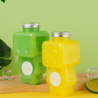 Các bình trà bong bóng hình vuông là giải pháp thực tế để phục vụ đồ uống