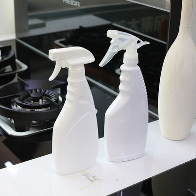 Nozzle Squeezing Container for Trigger Sprayer and Professional Cosmetic Applications