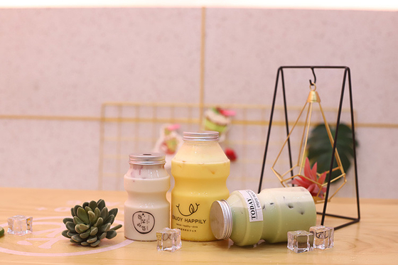 Tái sử dụng hai bức tường hình vuông quán cà phê trong suốt Boba Cốc tròn Hạch 500ml nước trái cây Cốc trà với rơm