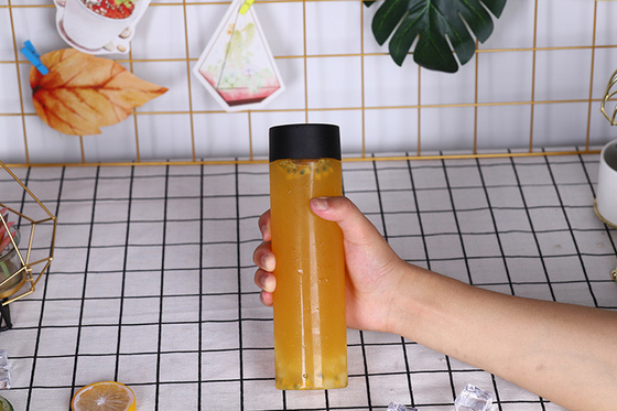 Kiểu dáng chống rò rỉ chai nước uống tái sử dụng rõ ràng hình vuông / tròn Modern nhựa vít trên nắp để dễ dàng sử dụng