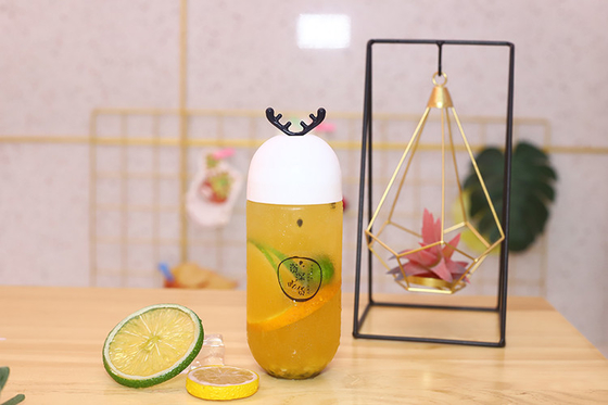 Trung bình hình vuông chống rò rỉ chai trà sữa nhựa với vít trên nắp và tay cầm