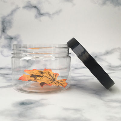 Hũ đựng đồ bằng nhựa có nắp đậy và giá cả phải chăng