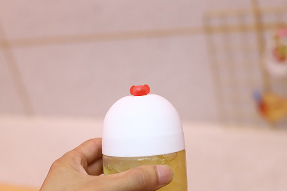 chai trà sữa bằng nhựa chống rò rỉ với vít trên nắp