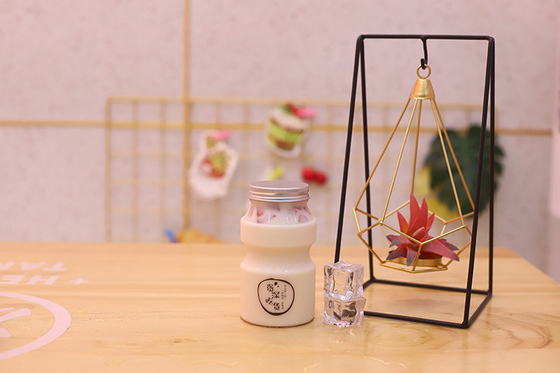 chai trà sữa vừa tiện dụng với vít trên nắp dung lượng 0,5kg