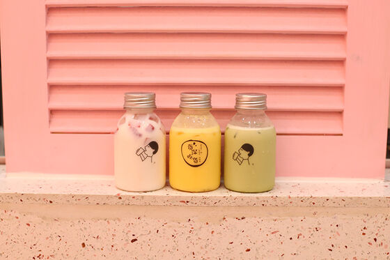 Các chai trà sữa cách nhiệt bao gồm dung lượng tay cầm Chọn 120ml 250ml 350ml 500ml và 1000ml Lý tưởng để lưu trữ đồ uống