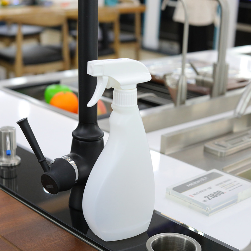 Máy xịt kích hoạt làm sạch gia đình chai xịt bơm rõ ràng cho chất lỏng 200ml Logo tùy chỉnh